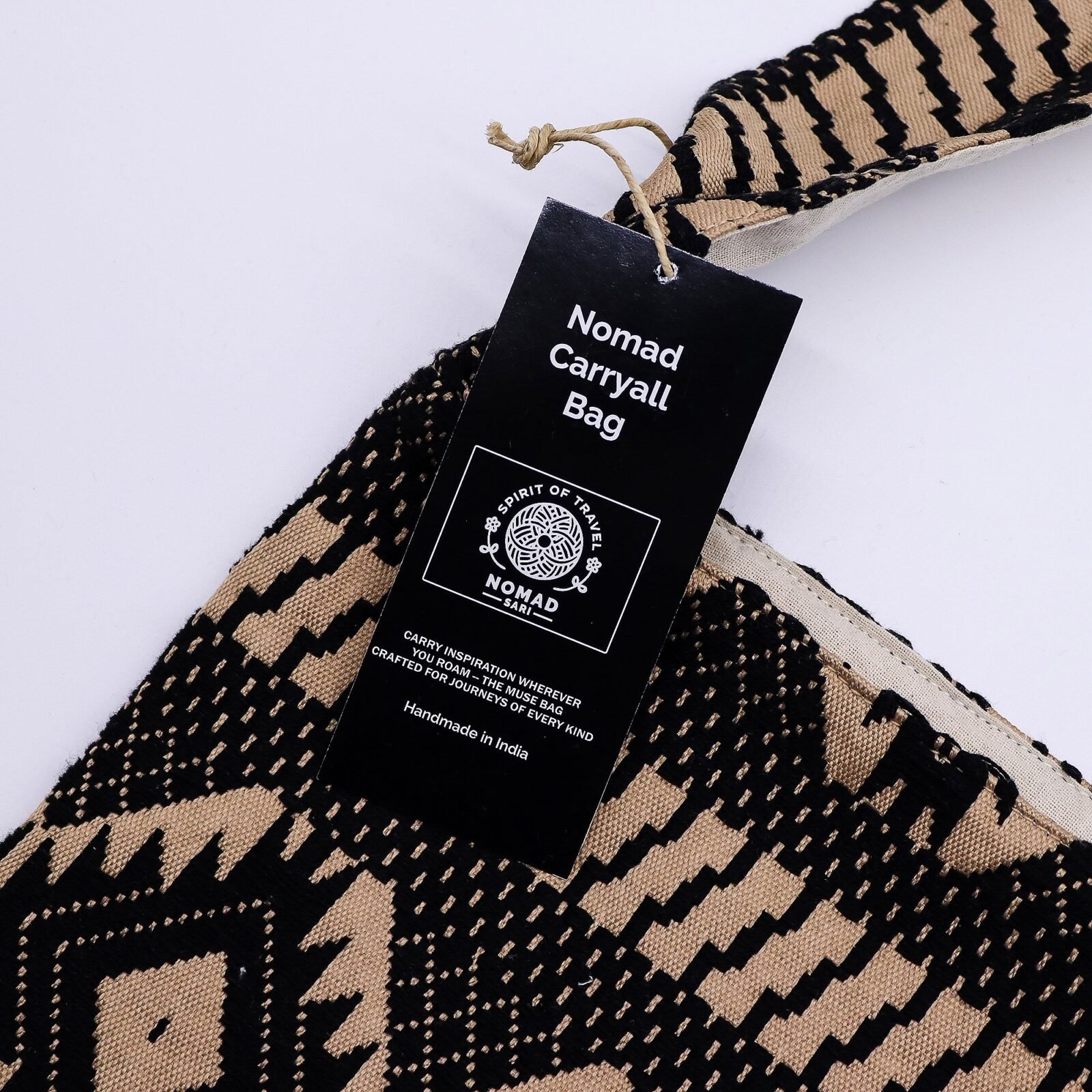 Bolsos Jacquard Naturales – Telar del Desierto – Bolso Tote Nómada - imagen 3 - Sundara Oriental