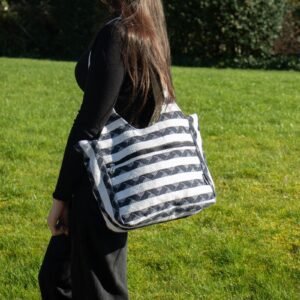 Bolsos Jacquard Naturales &ndash; Atlas N&oacute;mada &ndash; Bolso Musa Viajera - Sundara Oriental