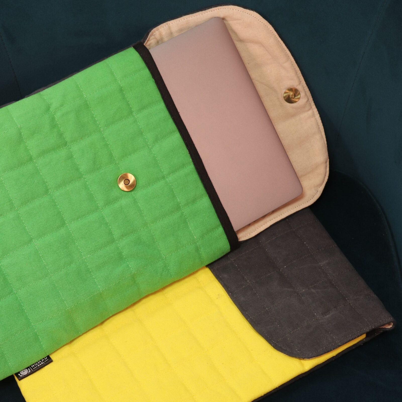 Funda acolchada para computadora portátil - Verde rana - Lavado de piedra de 14oz - Imagen 2
