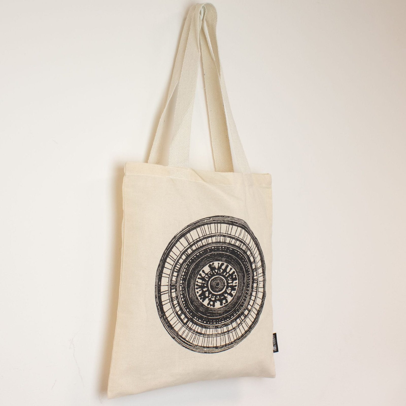 Nomad Sari Icónico Básico Bolso Tote - Mandala Urbana - Natural 4oz - Imagen 6