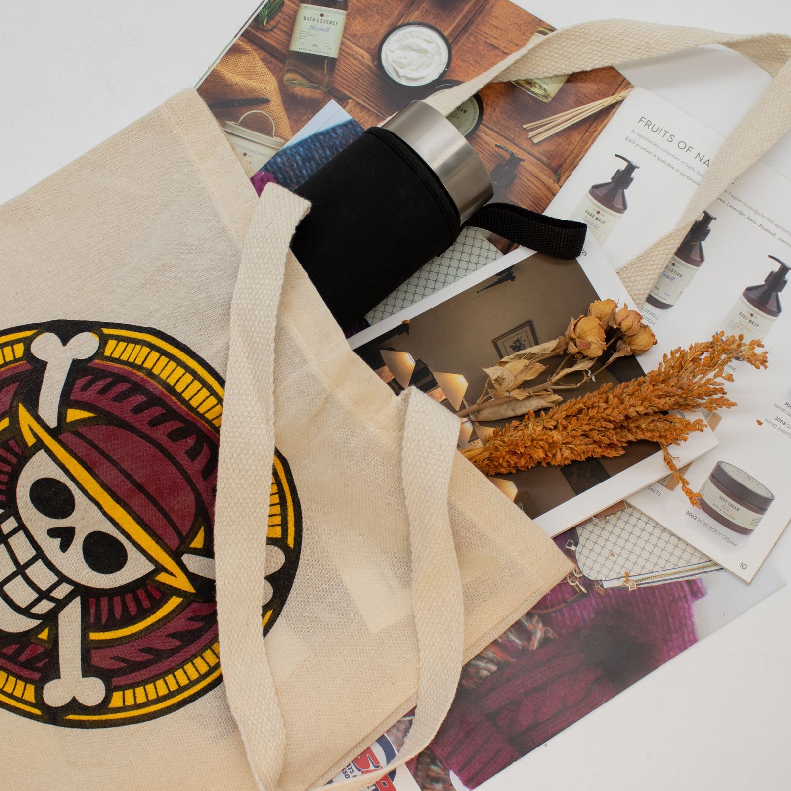Nomad Sari Icónico Básico Bolso Tote - REBEL - Natural 4oz - Imagen 2